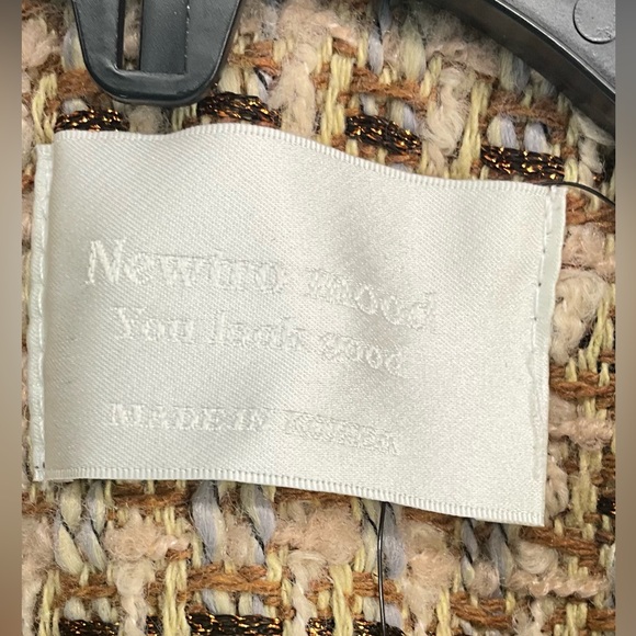 NWT Newtro Mood Fully quilted Lined Embellished Jacket M - Picture 2 of 10